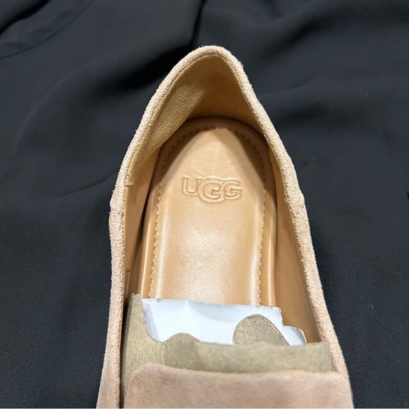 UGG Collapsible Janaya Suede Loafer - Picture 8 of 9